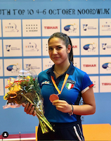 JAMILA LAURENTI JAMILA LAURENTI